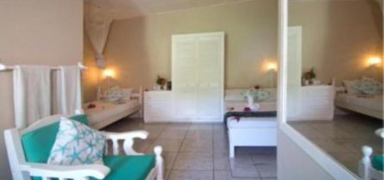 vacation-rentals/st-vincent-and-the-grenadines/bequia/lower-bay/keegan's-beach-resort-guestrooms