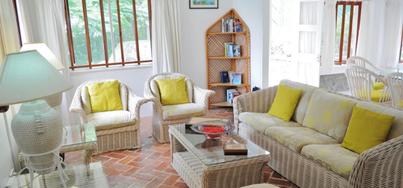 vacation-rentals/st-vincent-and-the-grenadines/st-vincent/young-island/young-island-duvernette-suite