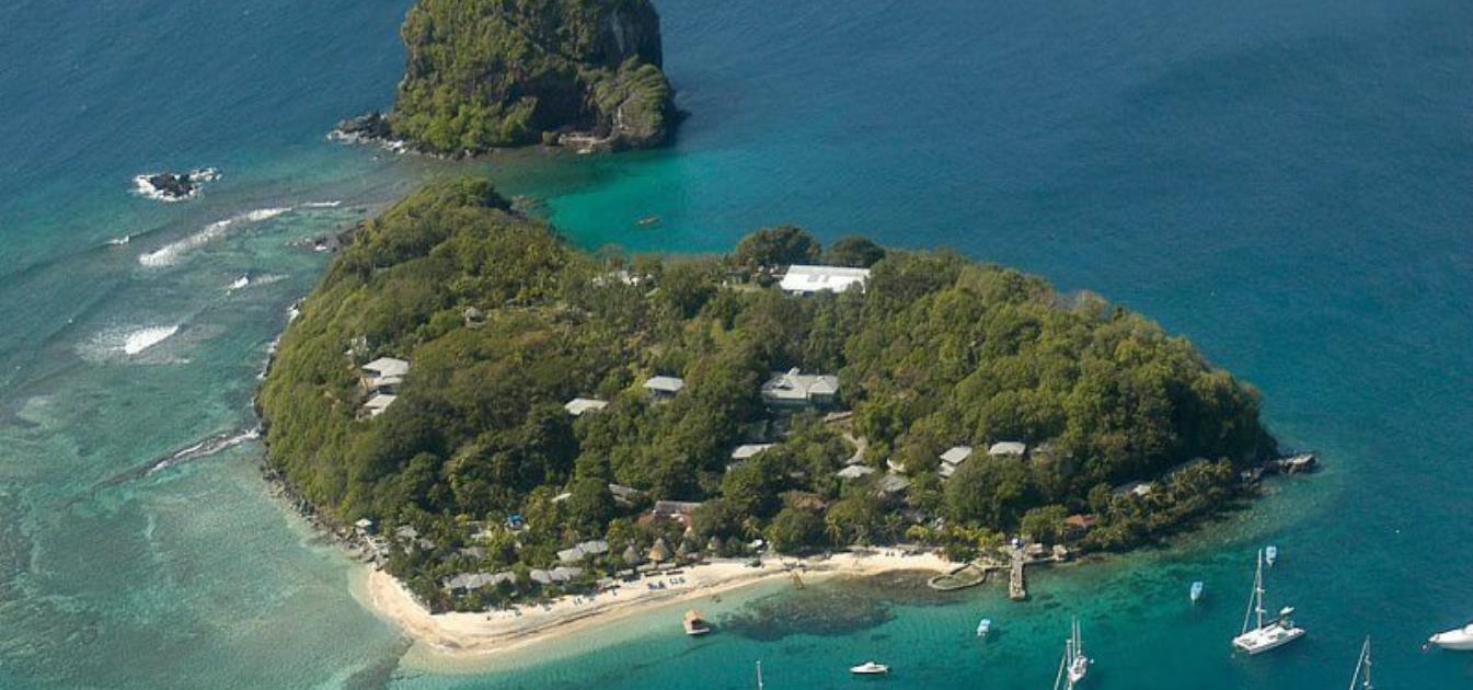 vacation-rentals/st-vincent-and-the-grenadines/st-vincent/young-island/young-island-duvernette-suite