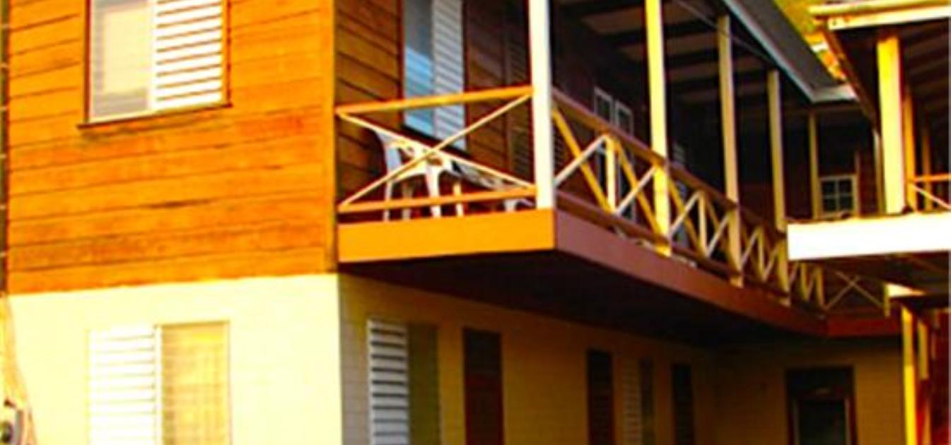 vacation-rentals/st-vincent-and-the-grenadines/bequia/port-elizabeth/julies-guest-house