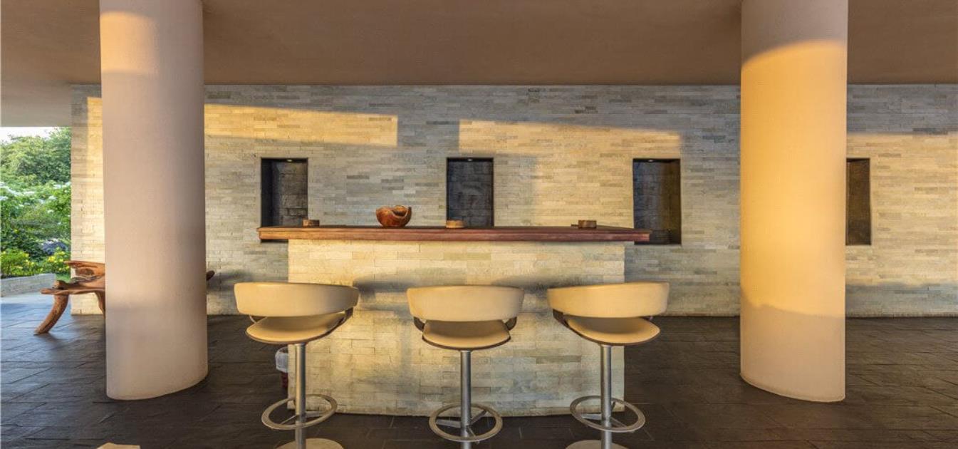 vacation-rentals/st-vincent-and-the-grenadines/mustique/macaroni-bay/taliesin