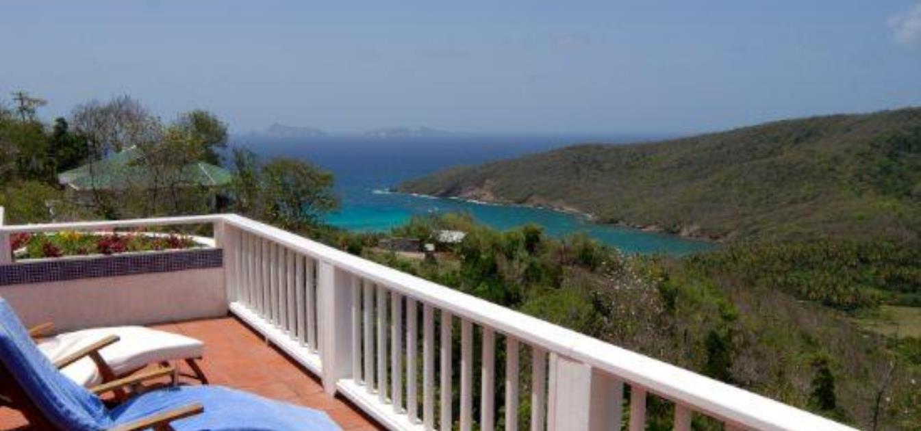Hummingbird House Twin Villas