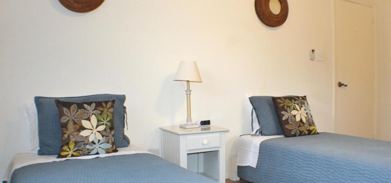 vacation-rentals/anguilla/anguilla/island-harbour/clearview-villa-upper-and-lower