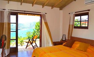 Villa Barbara Sleeps 6
