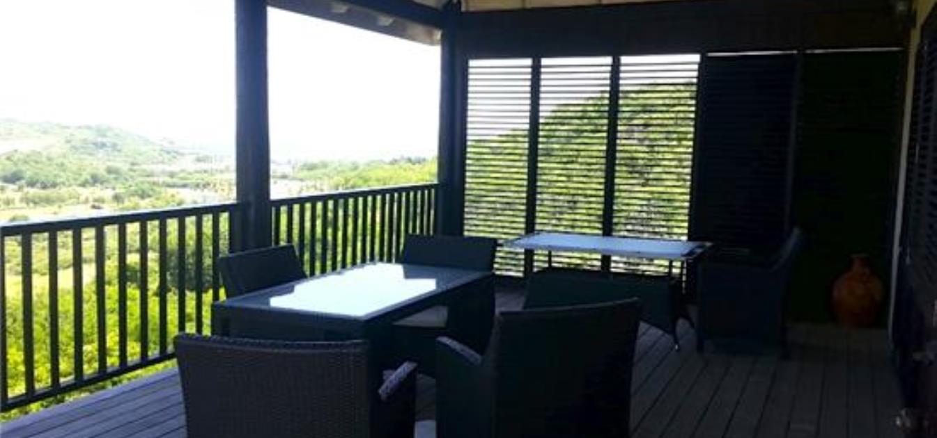 South Hills Villa