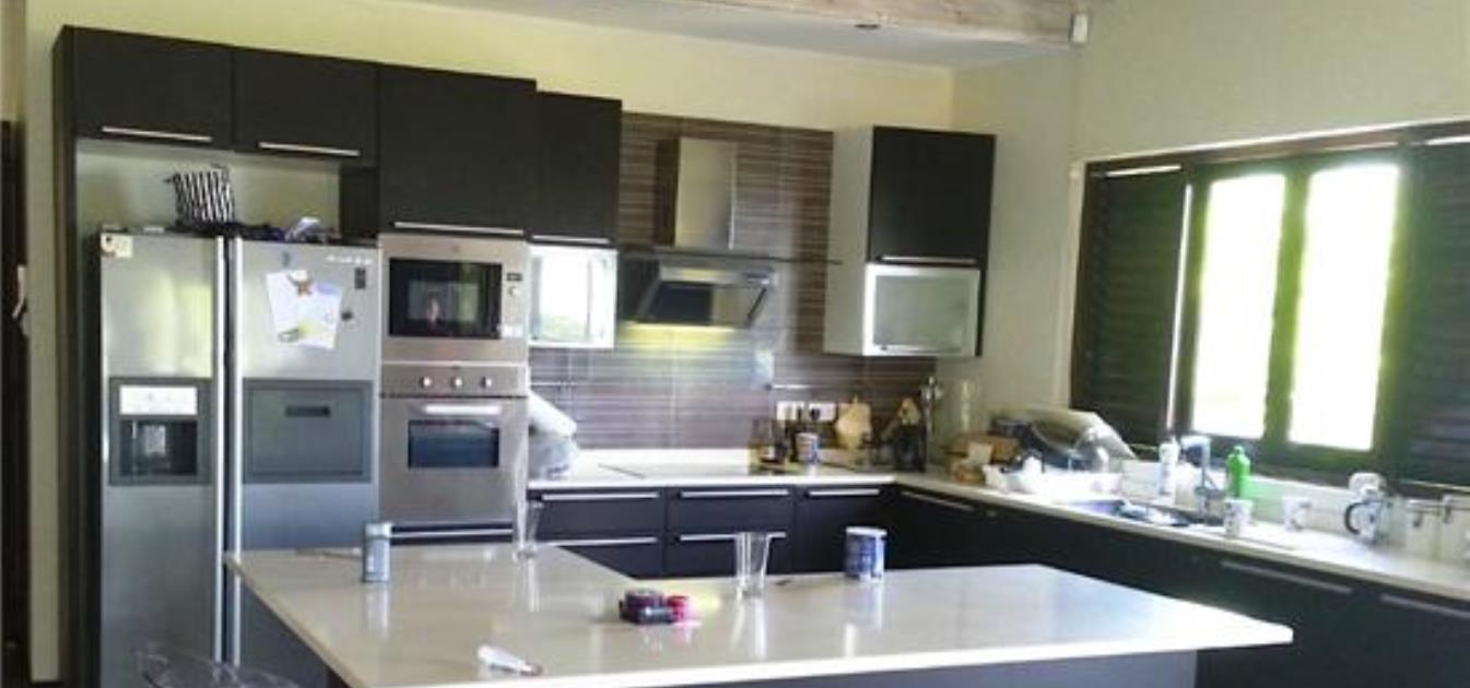 South Hills Villa