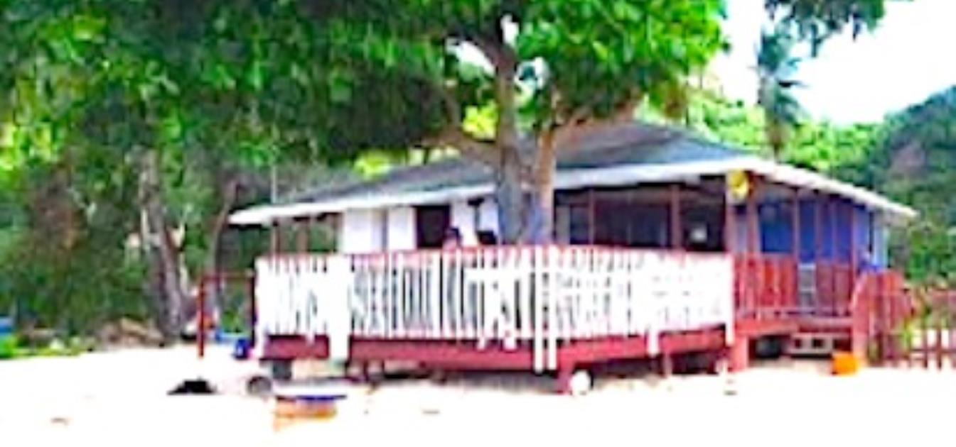 vacation-rentals/grenada/carriacou/l'esterre/sunset-beach-hotel