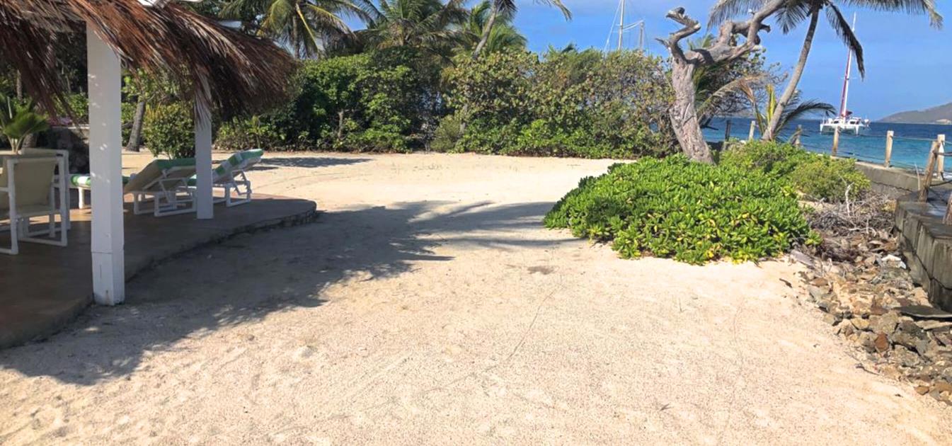 vacation-rentals/st-vincent-and-the-grenadines/palm-island/palm-island/rum-punch-villa