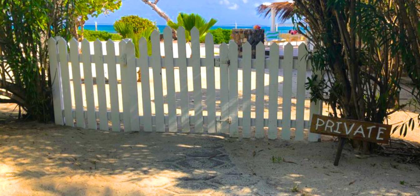 vacation-rentals/st-vincent-and-the-grenadines/palm-island/palm-island/rum-punch-villa