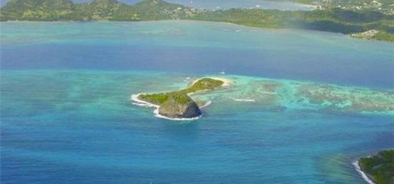 PRIVATE ISLAND White Island