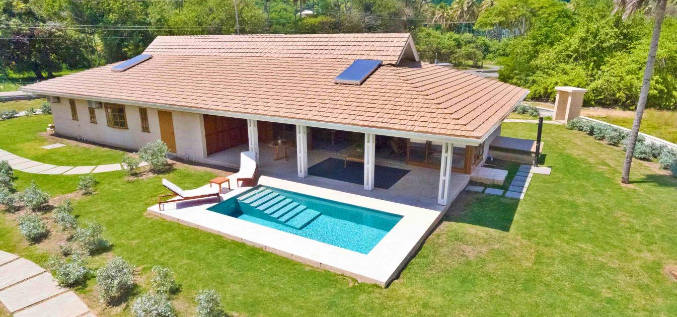 Firefly Beachfront Villa 2 Bed