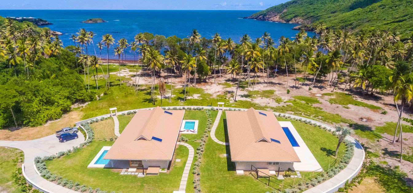 Firefly Beachfront Villa 2 Bed