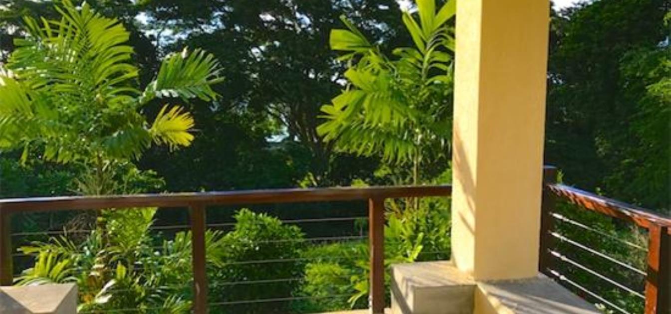 vacation-rentals/st-vincent-and-the-grenadines/bequia/lower-bay/francyn-villa-lower