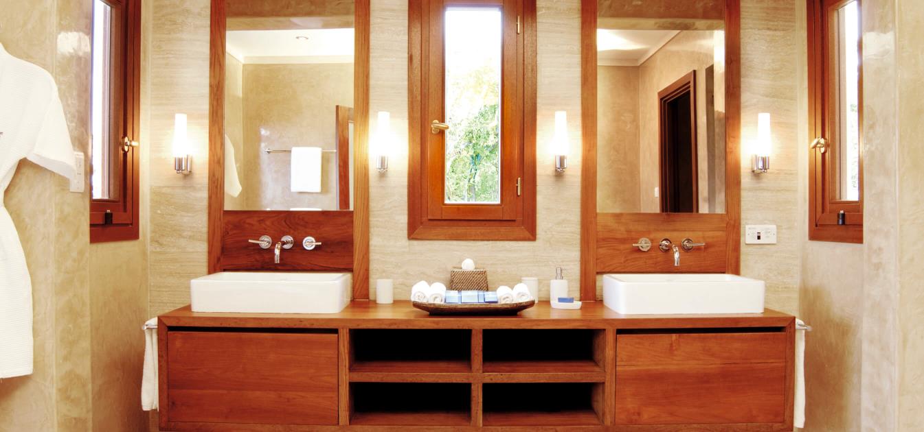 vacation-rentals/st-vincent-and-the-grenadines/canouan/canouan/silver-turtle-morpiceax-villa