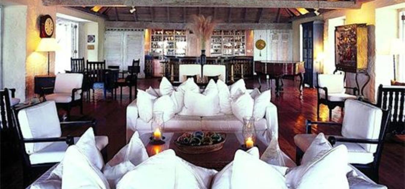 vacation-rentals/st-vincent-and-the-grenadines/mustique/endeavour-bay/cotton-house-superior-room-and-suites