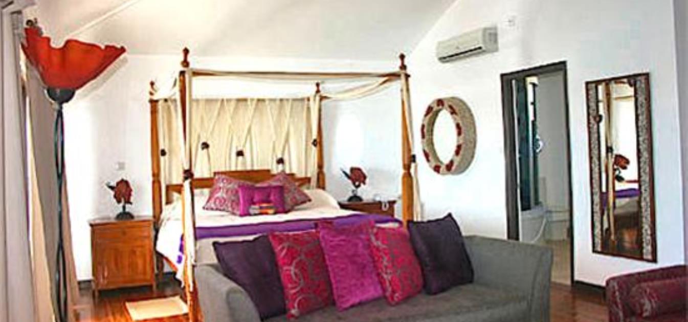 vacation-rentals/grenada/grenada-island/true-blue/blue-bay-honeymoon-suite