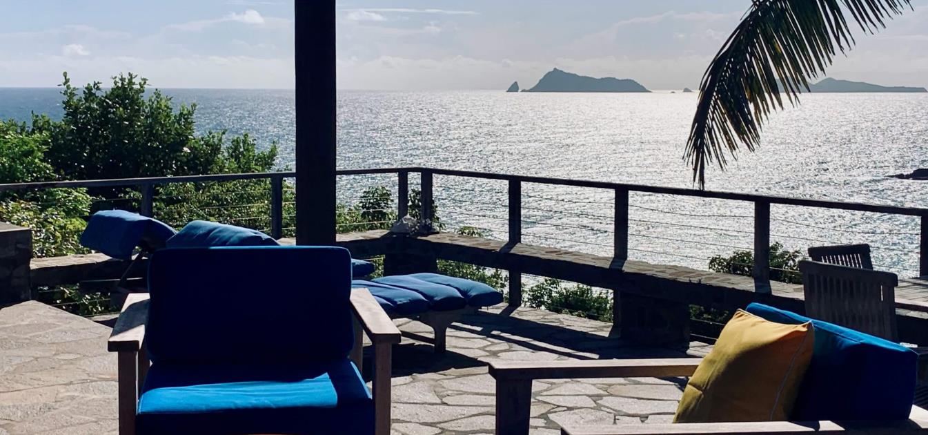 vacation-rentals/st-vincent-and-the-grenadines/bequia/spring/balliceaux-house