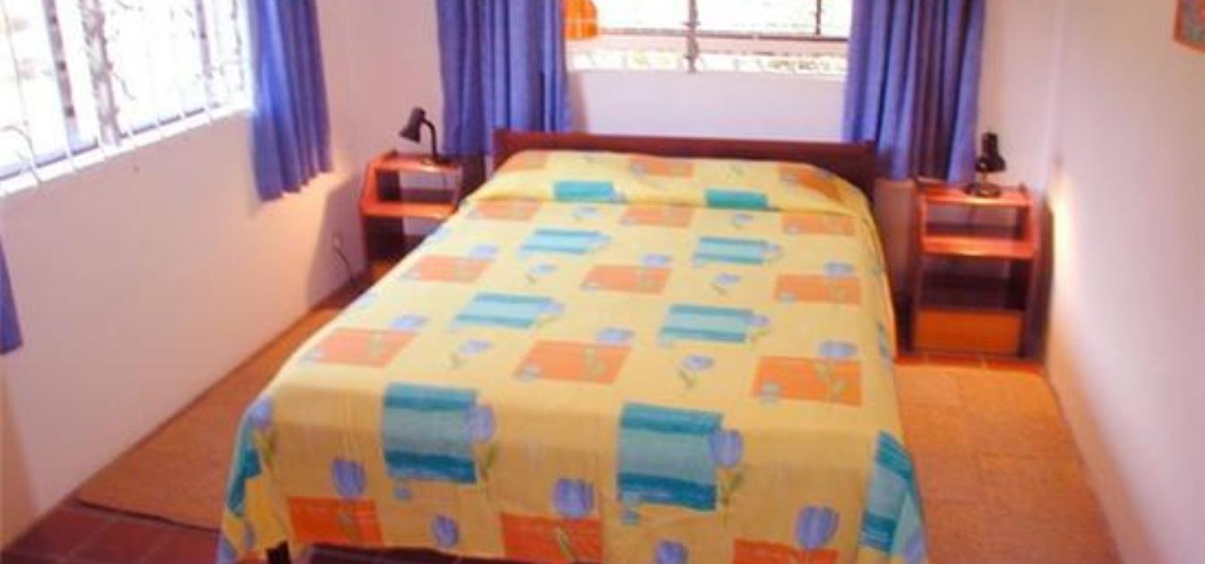 vacation-rentals/grenada/grenada-island/lance-aux-epines/lance-aux-epines-2-bed-shared-bathroom-apt
