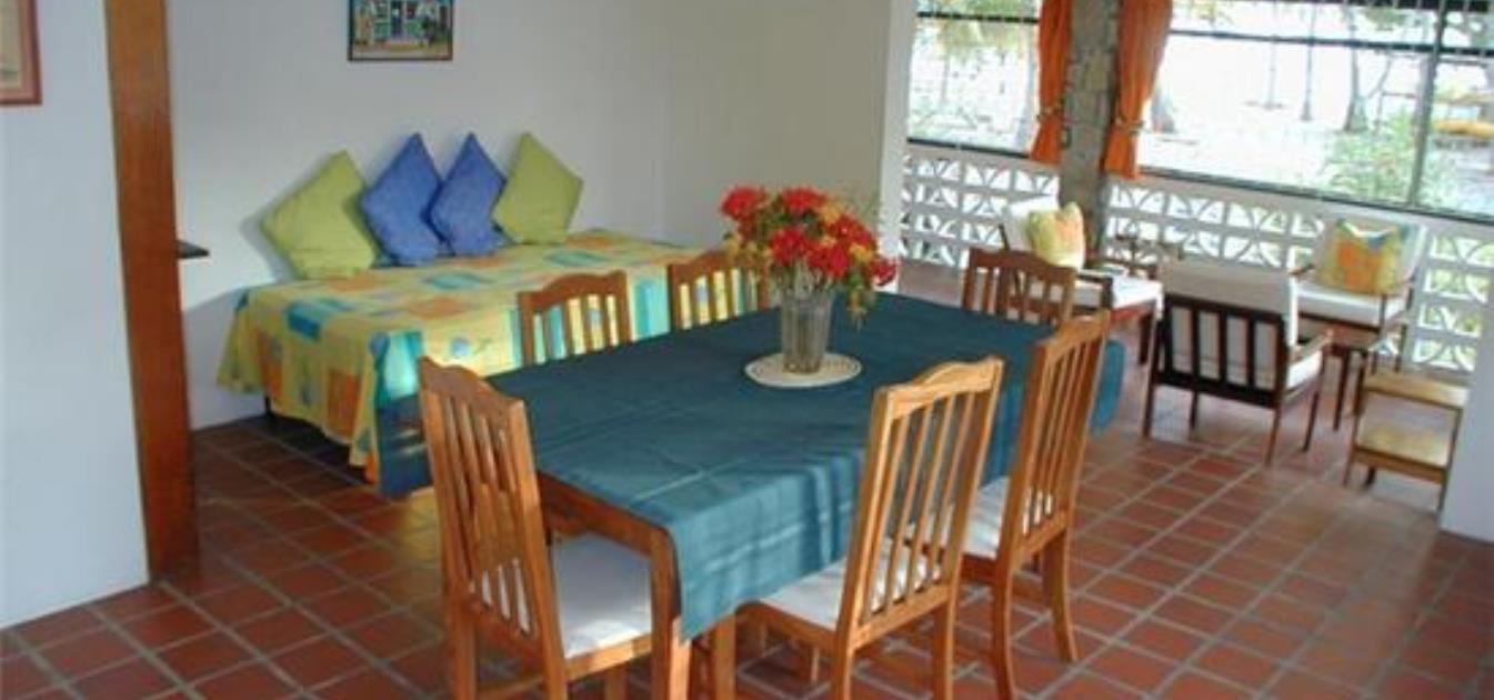 vacation-rentals/grenada/grenada-island/lance-aux-epines/lance-aux-epines-2-bed-shared-bathroom-apt