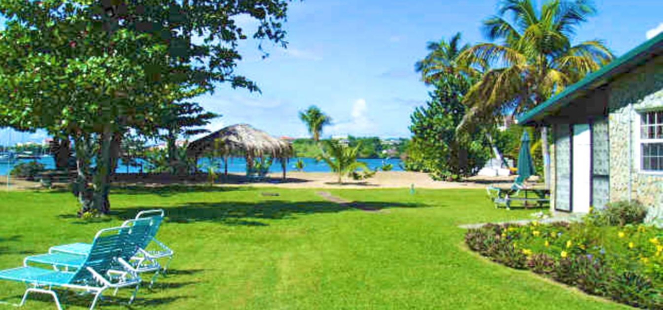 vacation-rentals/grenada/grenada-island/lance-aux-epines/lance-aux-epines-2-bed-shared-bathroom-apt