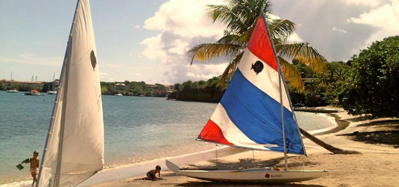vacation-rentals/grenada/grenada-island/lance-aux-epines/lance-aux-epines-2-bed-shared-bathroom-apt