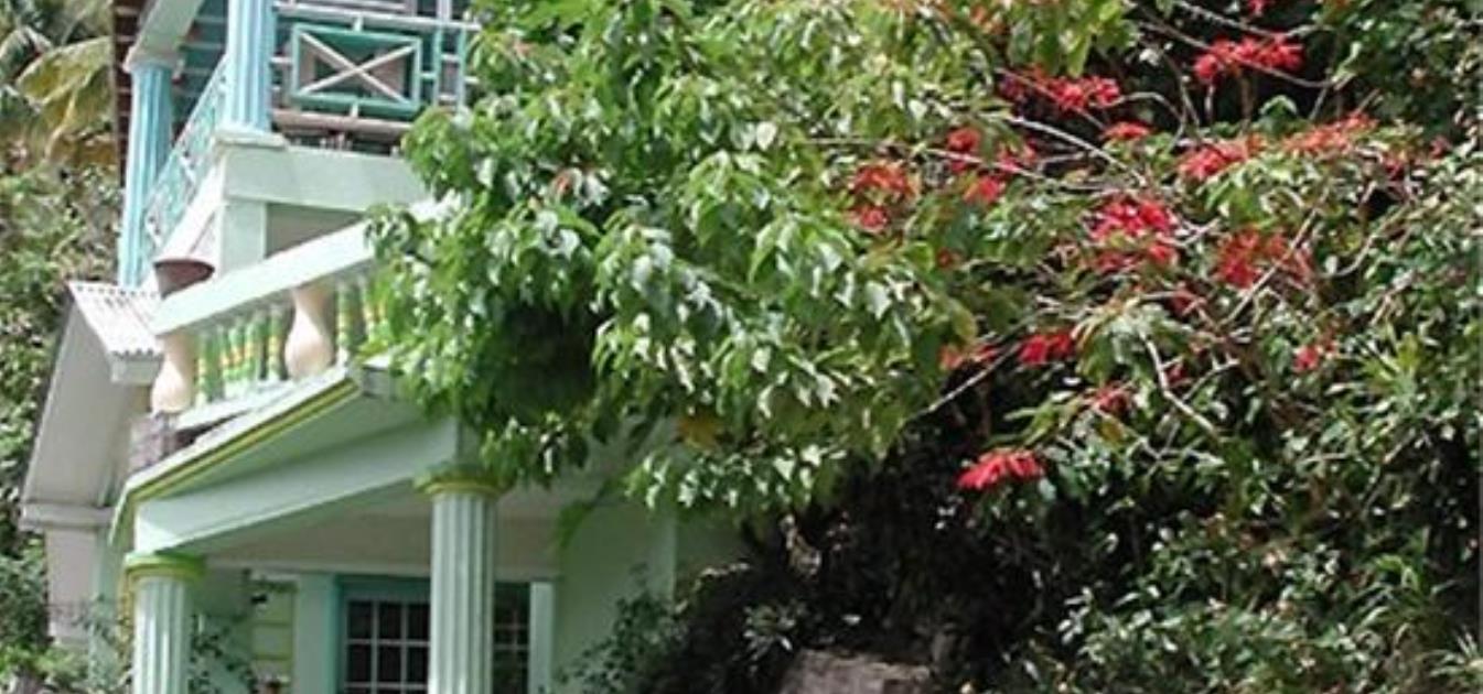 vacation-rentals/st-lucia/st-lucia/soufriere/villa-des-pitons