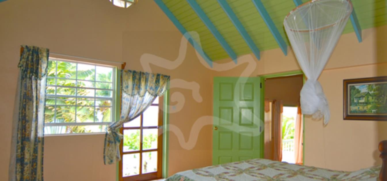 vacation-rentals/st-vincent-and-the-grenadines/bequia/lower-bay/lighthouse-villa