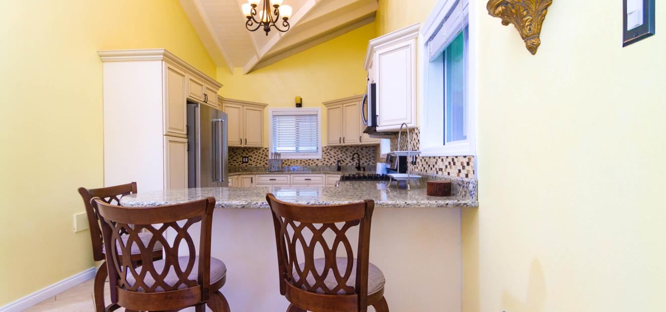 vacation-rentals/st-vincent-and-the-grenadines/bequia/hope-bay/hope-view-villa