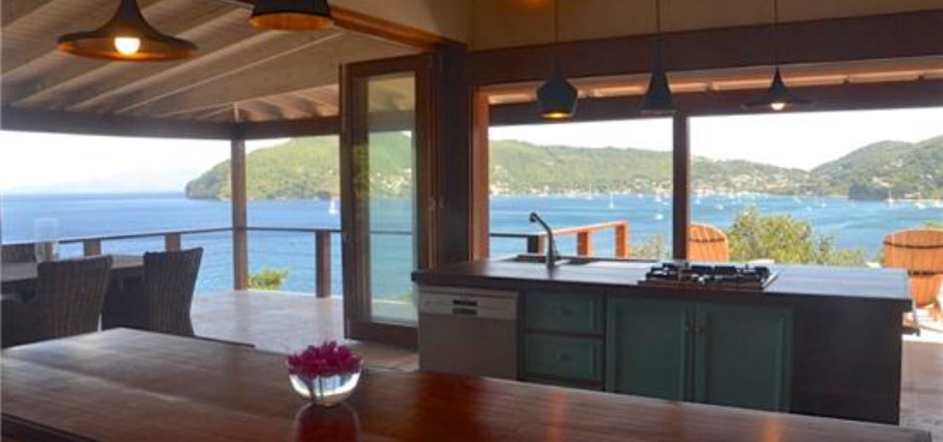 Belles Point House