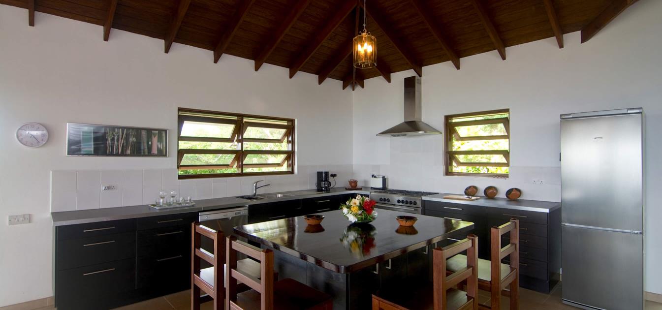 vacation-rentals/st-vincent-and-the-grenadines/bequia/spring/bellevue-terrasse-upper