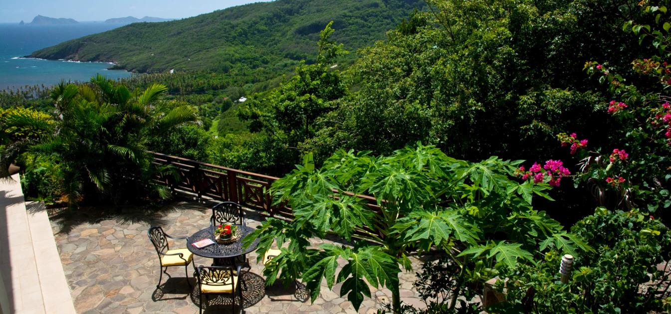 vacation-rentals/st-vincent-and-the-grenadines/bequia/spring/bellevue-terrasse-lower