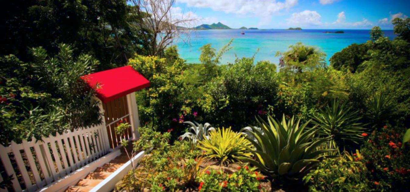 vacation-rentals/grenada/carriacou/hillsborough/frangipani-villa