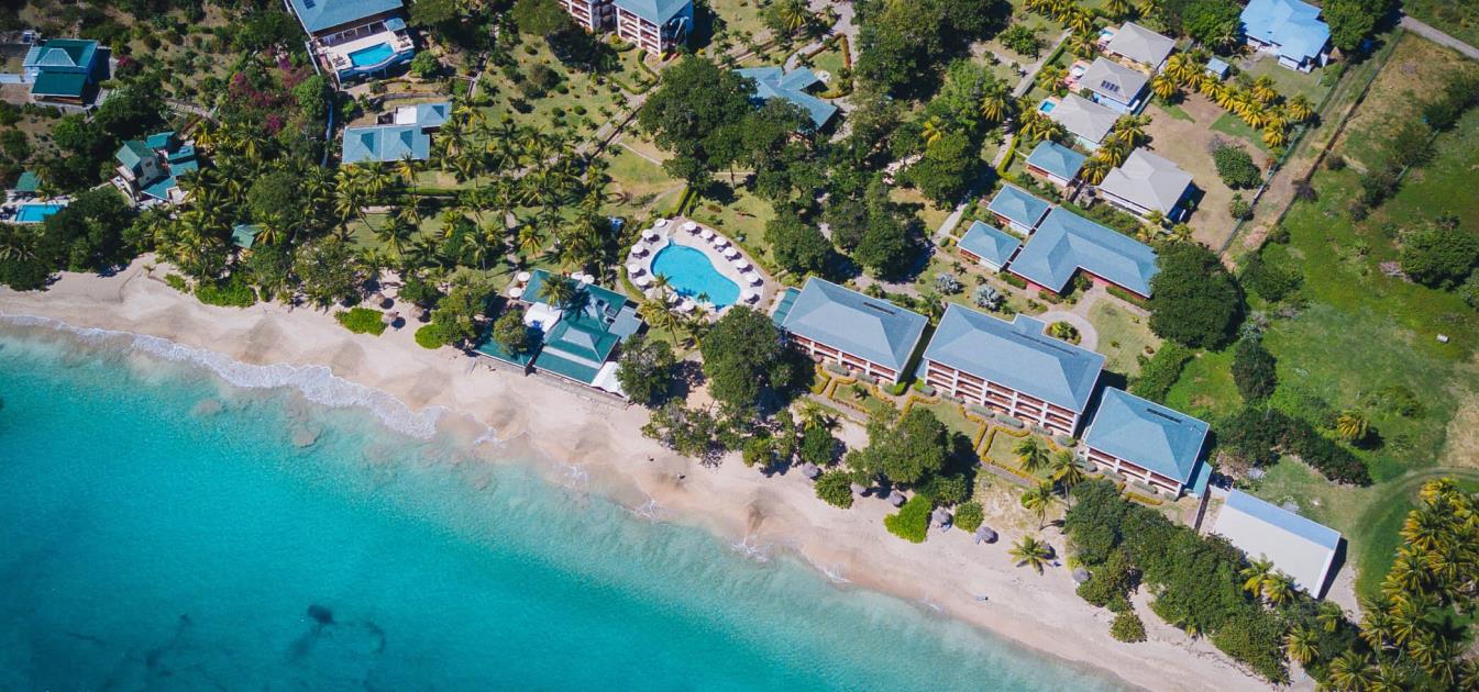 vacation-rentals/st-vincent-and-the-grenadines/bequia/friendship-bay/bequia-beach-hotel-family-suite