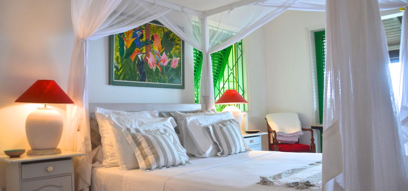 vacation-rentals/st-vincent-and-the-grenadines/bequia/lower-bay/lime-tree-villa