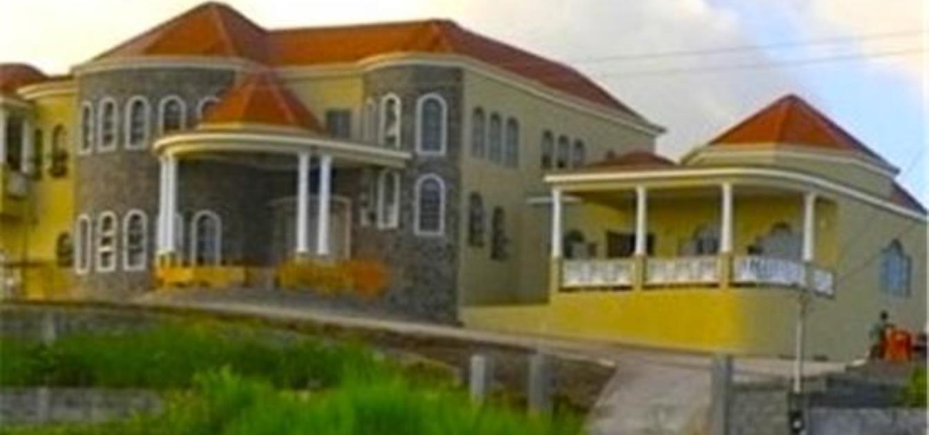 vacation-rentals/st-vincent-and-the-grenadines/st-vincent/harmony-hall/blessings-apartment