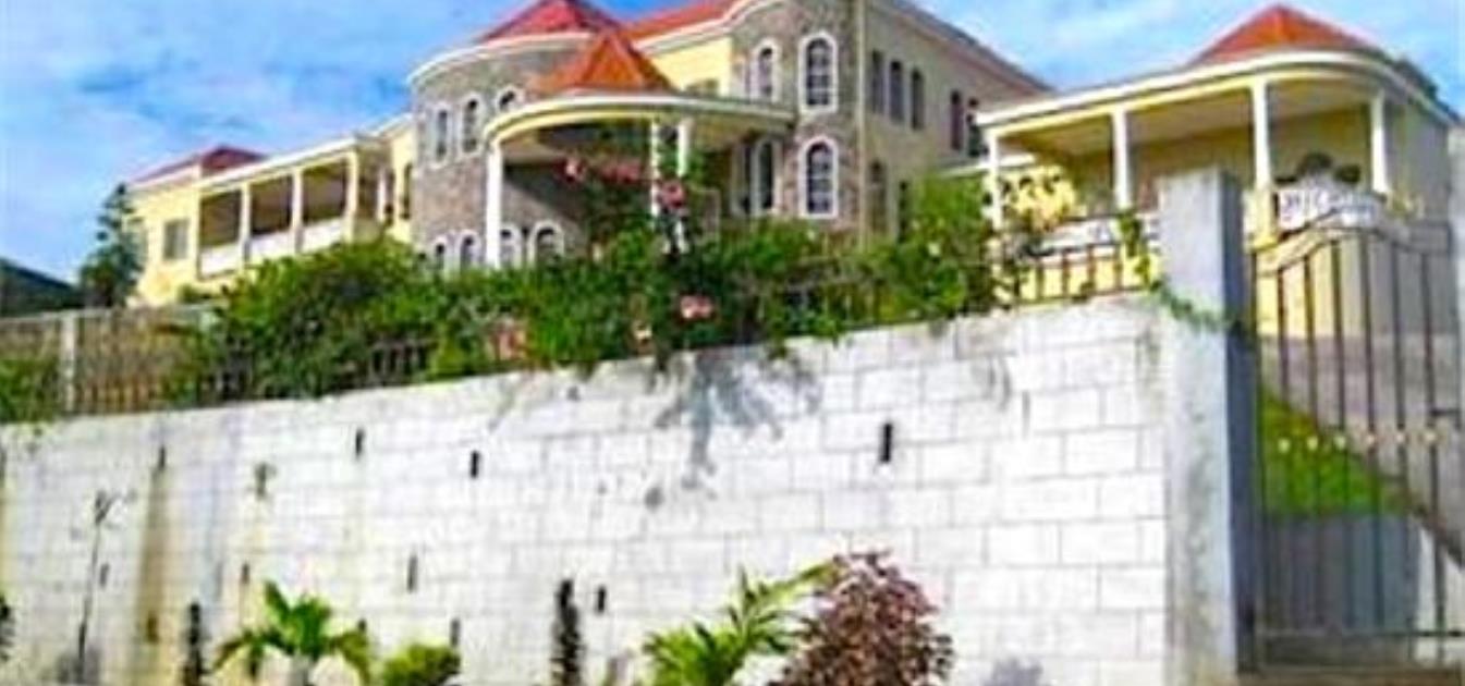 vacation-rentals/st-vincent-and-the-grenadines/st-vincent/harmony-hall/blessings-apartment
