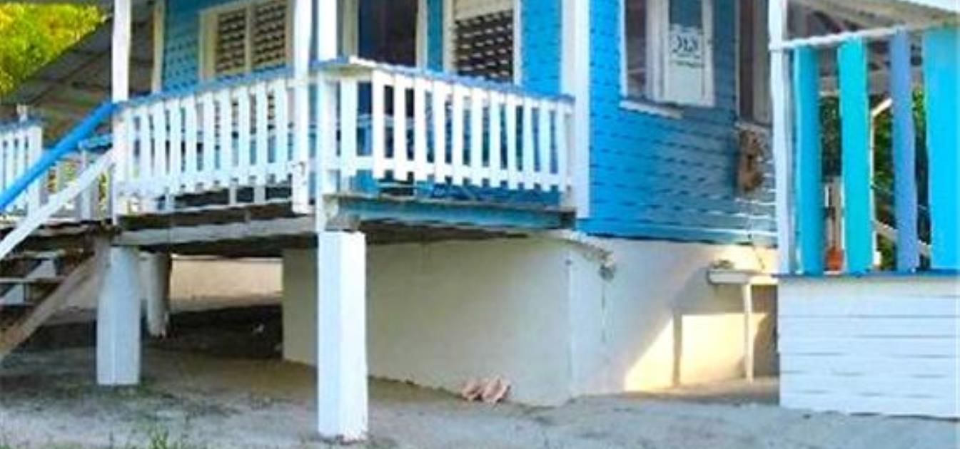 vacation-rentals/grenada/carriacou/point-saint-hilaire/bayaleau-blue-cottage