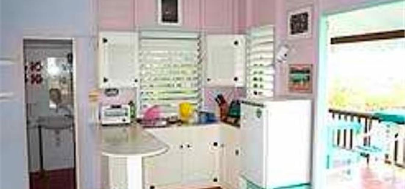 vacation-rentals/grenada/carriacou/point-saint-hilaire/bayaleau-green-cottage