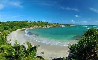 Two Bays Cabier Beach Studio