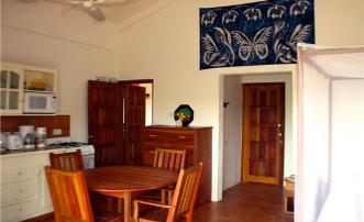 Two Bays Cabier Beach Studio