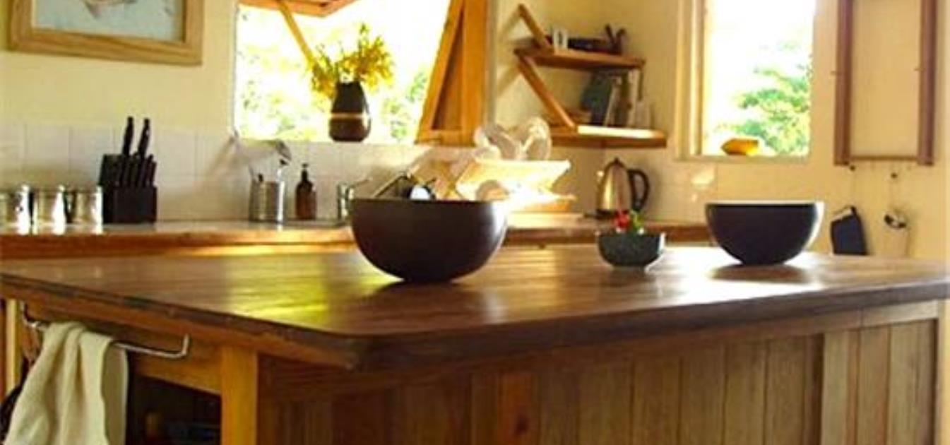 vacation-rentals/grenada/carriacou/hillsborough/driftwood-villa