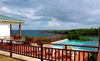 Two Bays Ocean View Apartment