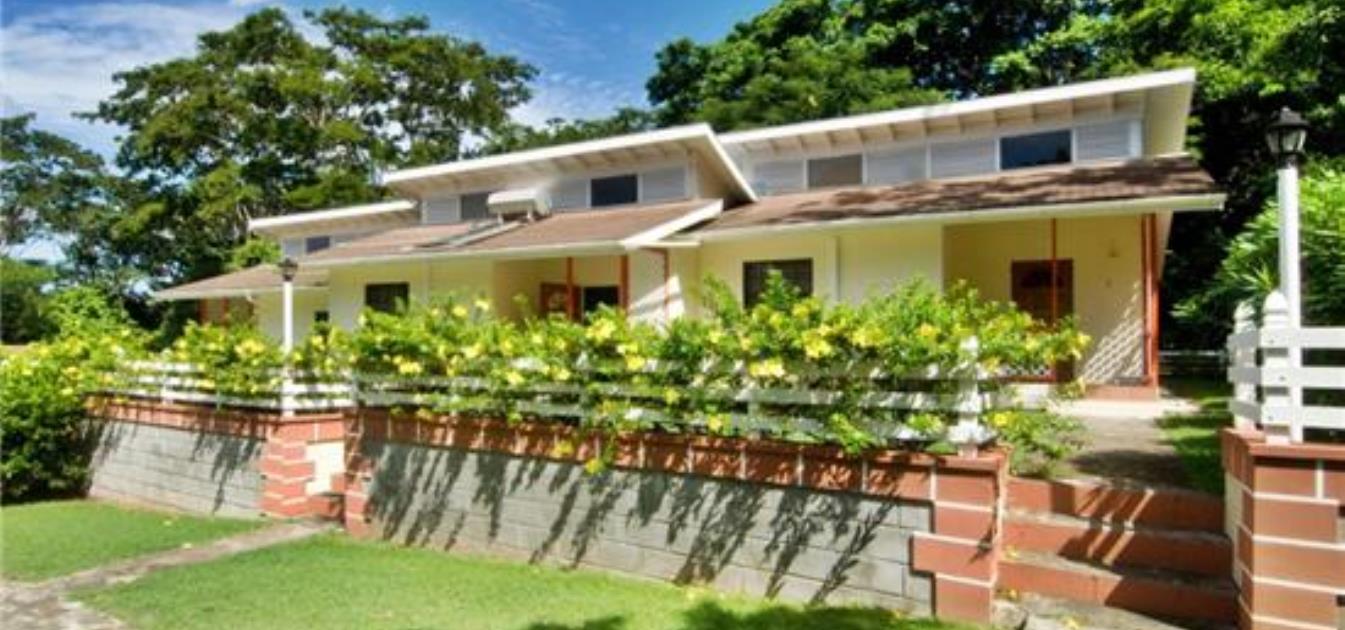 Kingsville 2 Large Cottages Option