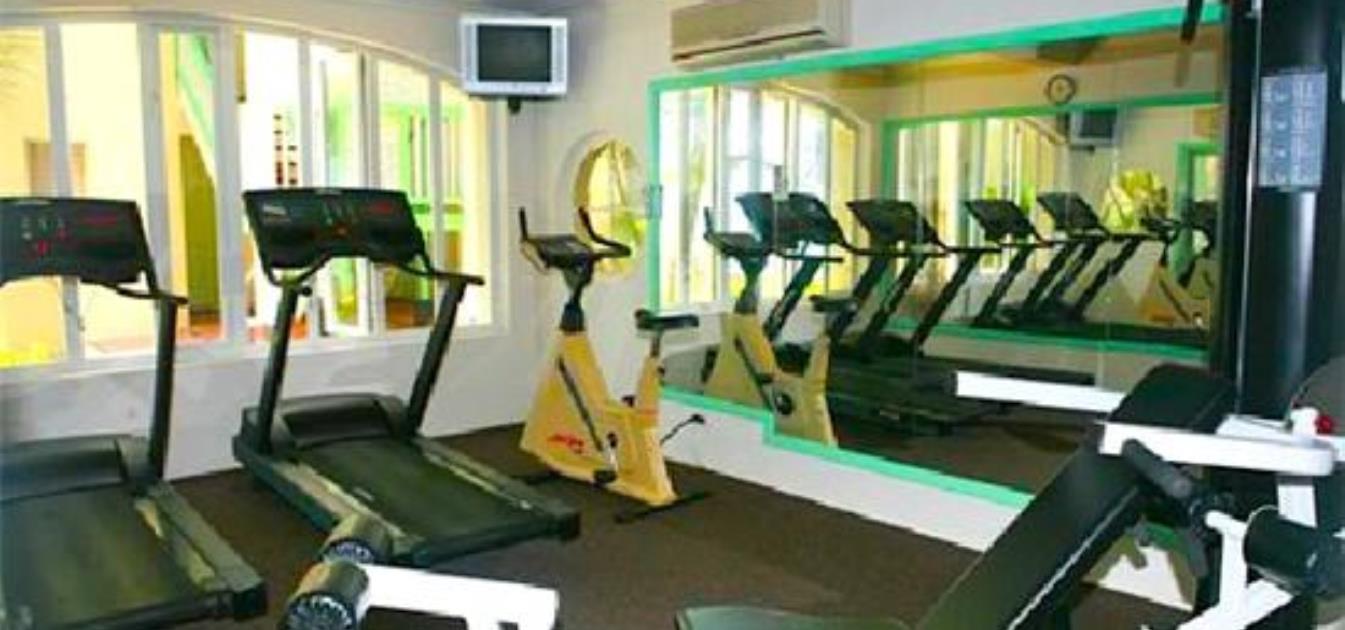 vacation-rentals/barbados/barbados/saint-lawrence-gap/coral-mist-beach-hotel