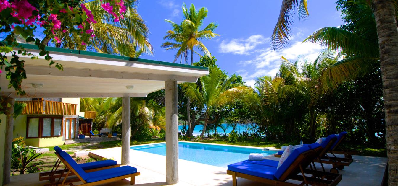 vacation-rentals/st-vincent-and-the-grenadines/bequia/friendship-bay/new-eden-bequia-beach-house-with-pool
