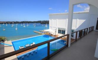 Blue Point Beach Villa for 12