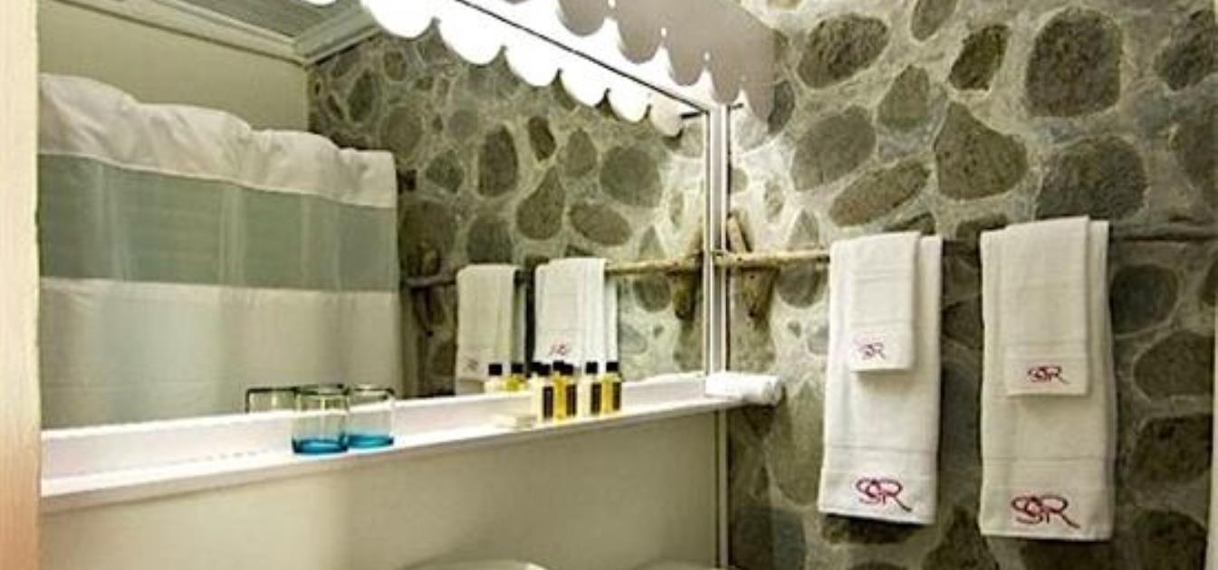 vacation-rentals/st-vincent-and-the-grenadines/bequia/crescent-bay/sugar-reef-beachfront-rooms