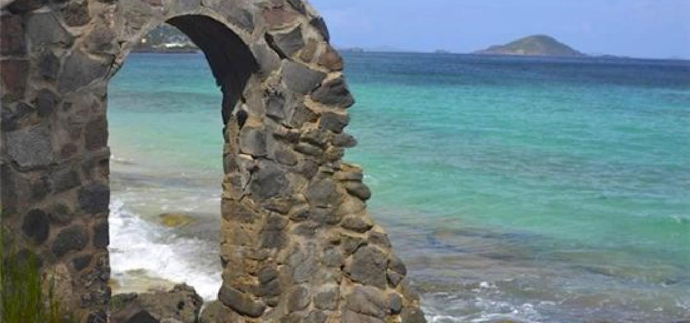 Moonhole Eco Property & Beachfront Land