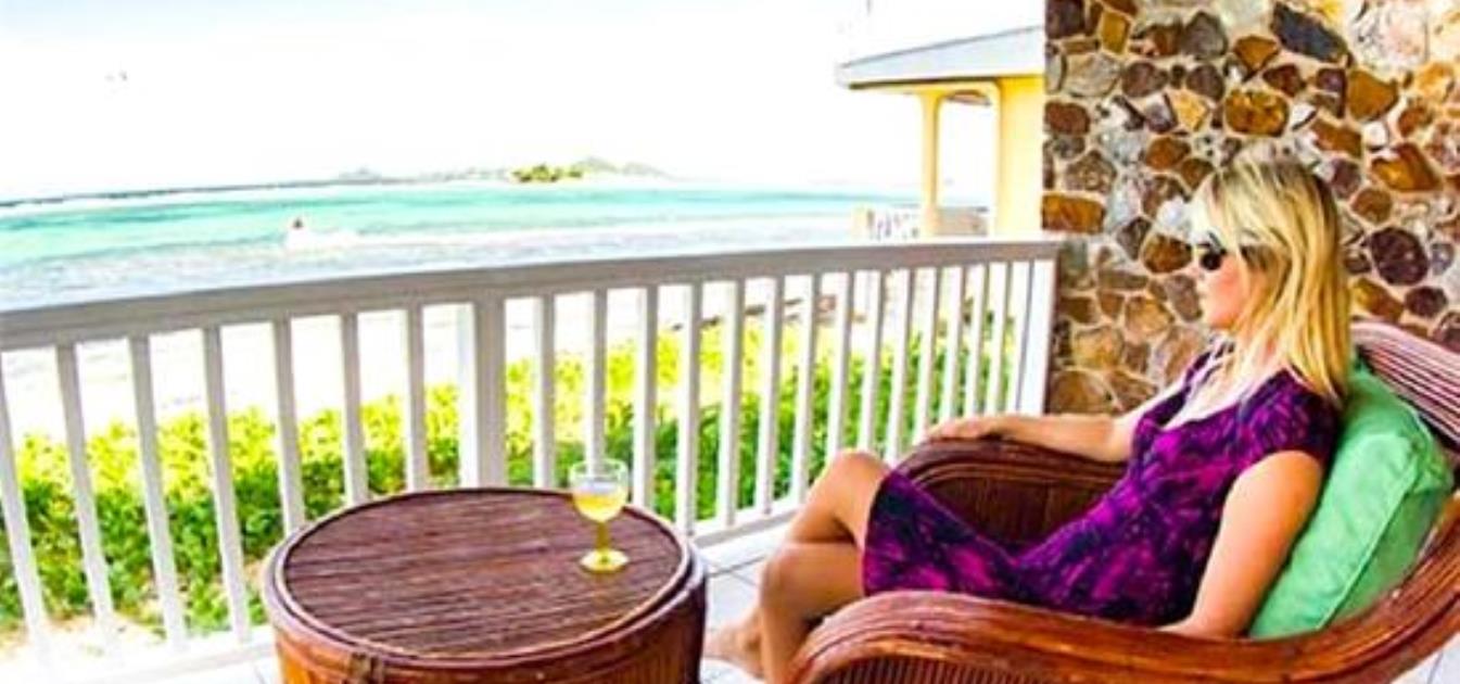 vacation-rentals/st-vincent-and-the-grenadines/union-island/clifton/anchorage-beach-cottage-apartment