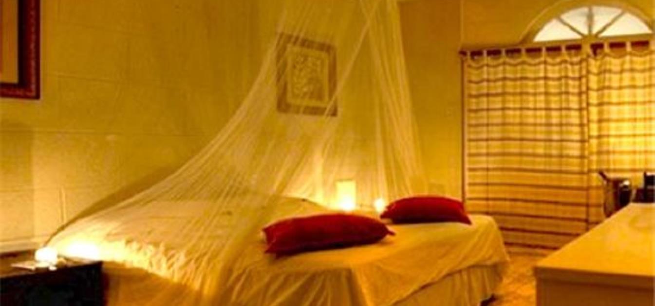 vacation-rentals/barbados/barbados/inch-marlow/ocean-spray-apartments